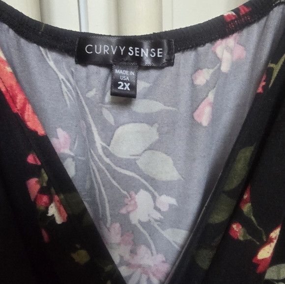 Floral SOFT Knit Romper PLUS Size 2X - Picture 4 of 4